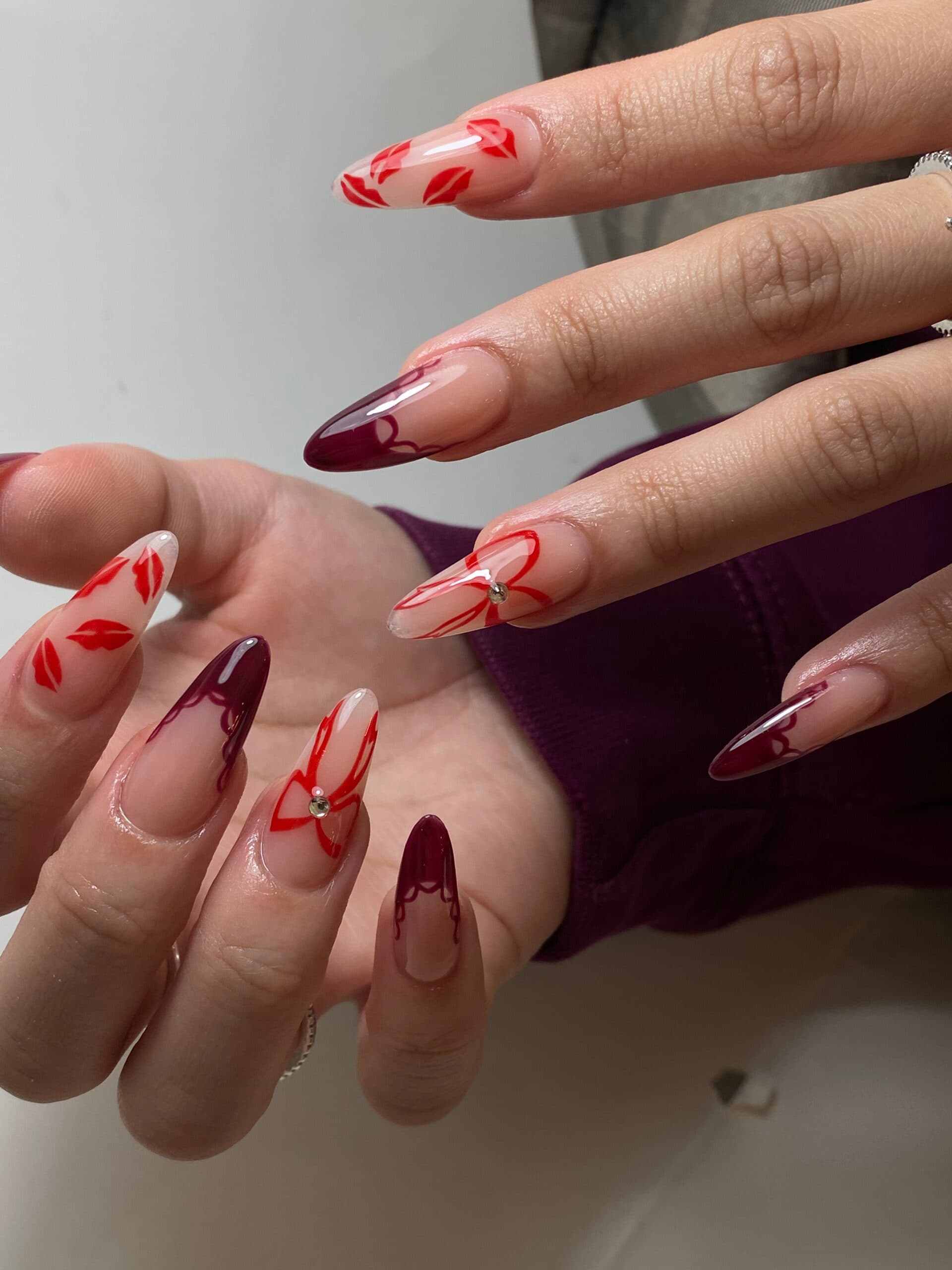 Hand-drawn nail design