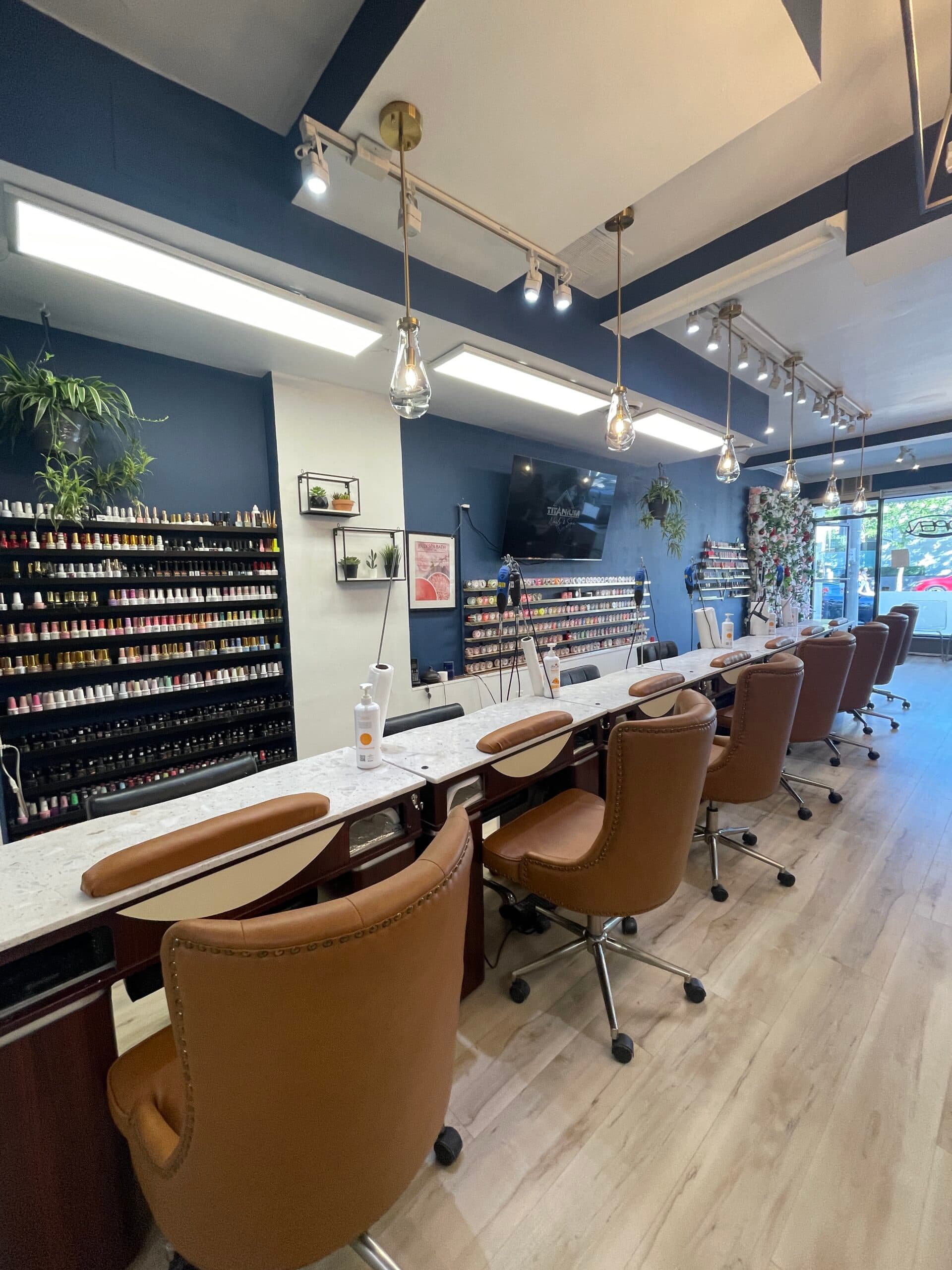 Etobicoke studio interior